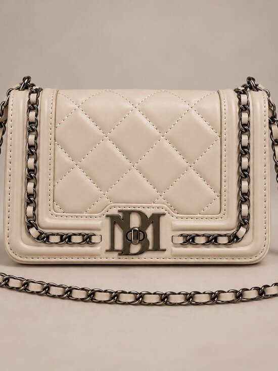 Badgley Mischka Handbags - Badgley Mischka Cream Quilted Chain Crossbody Bag Evening Purse Chic